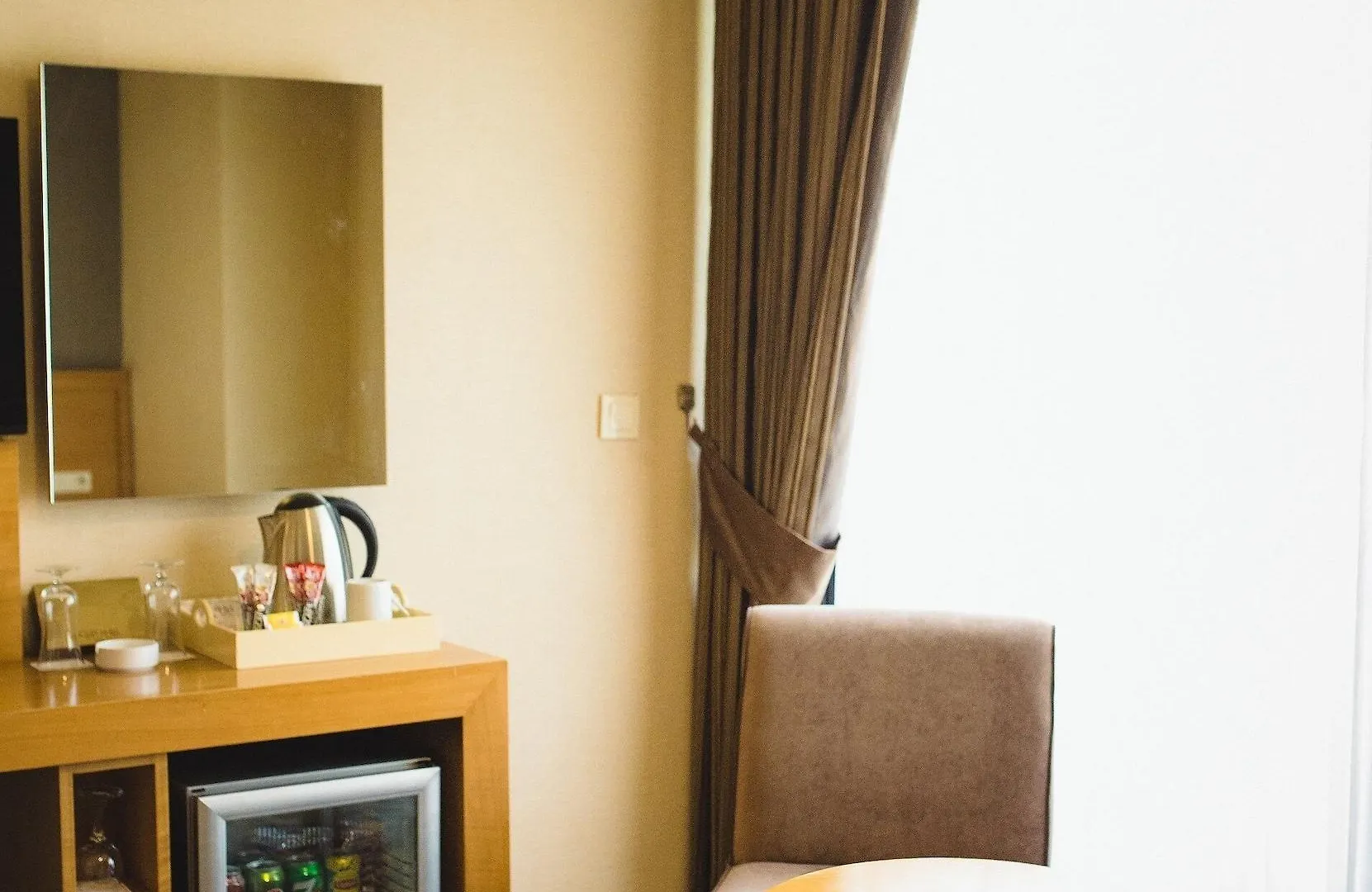 Volley Hotel 伊兹密尔 4*,