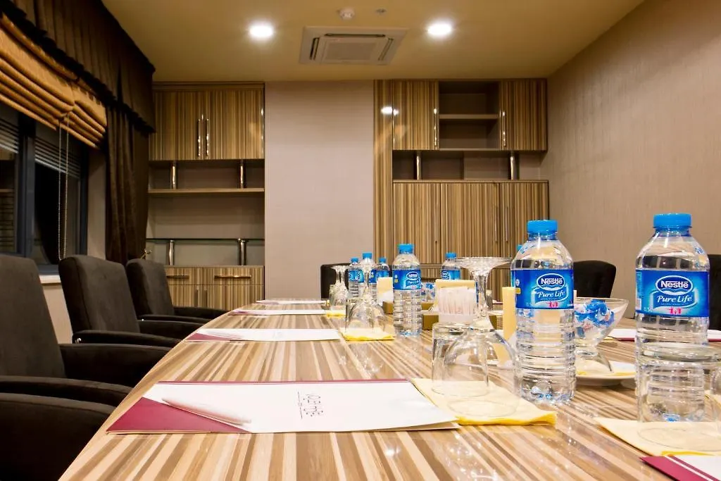 Volley Hotel Измир