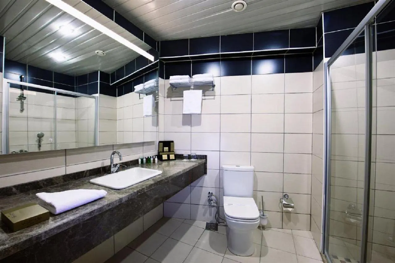 Volley Hotel Измир